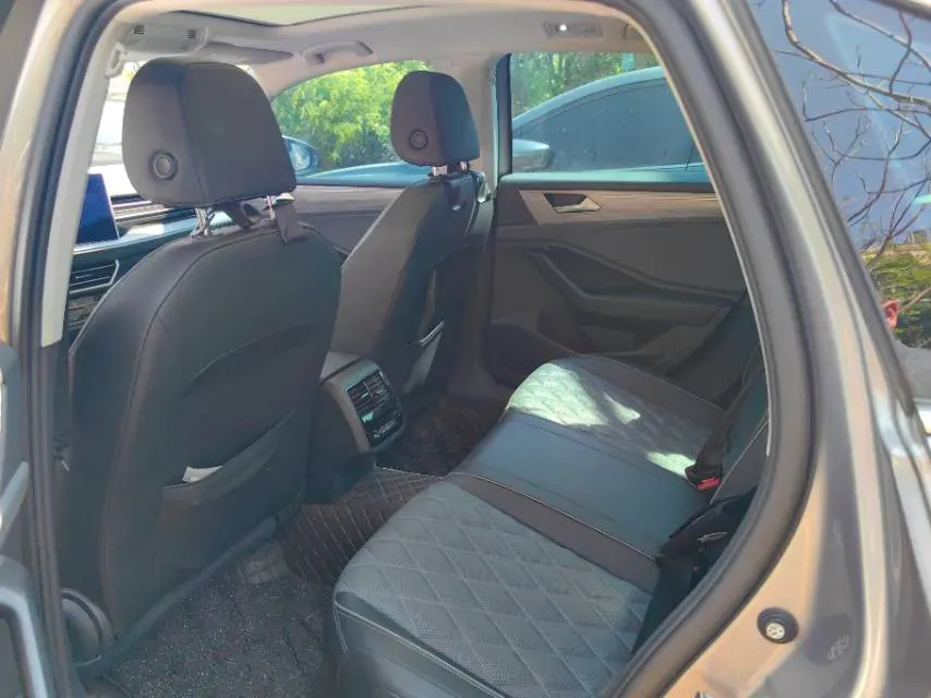 2023 Volkswagen Sagitar 1.4T 150HP L4 7DCT,autocango,china used car exporter,china ev exporter,chinese used car exporter,chinese used ev exporter