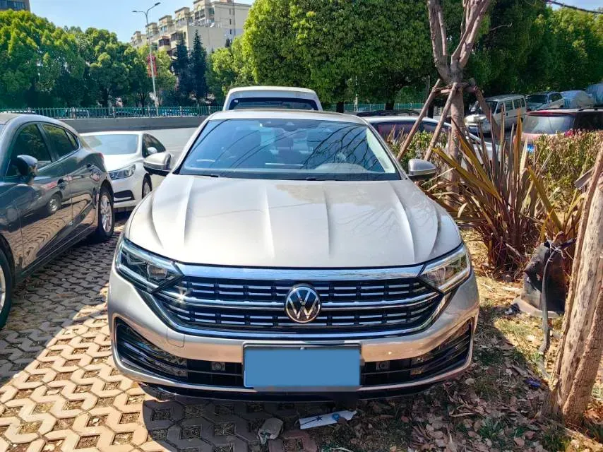 2023 Volkswagen Sagitar 1.4T 150HP L4 7DCT,autocango,china used car exporter,china ev exporter,chinese used car exporter,chinese used ev exporter
