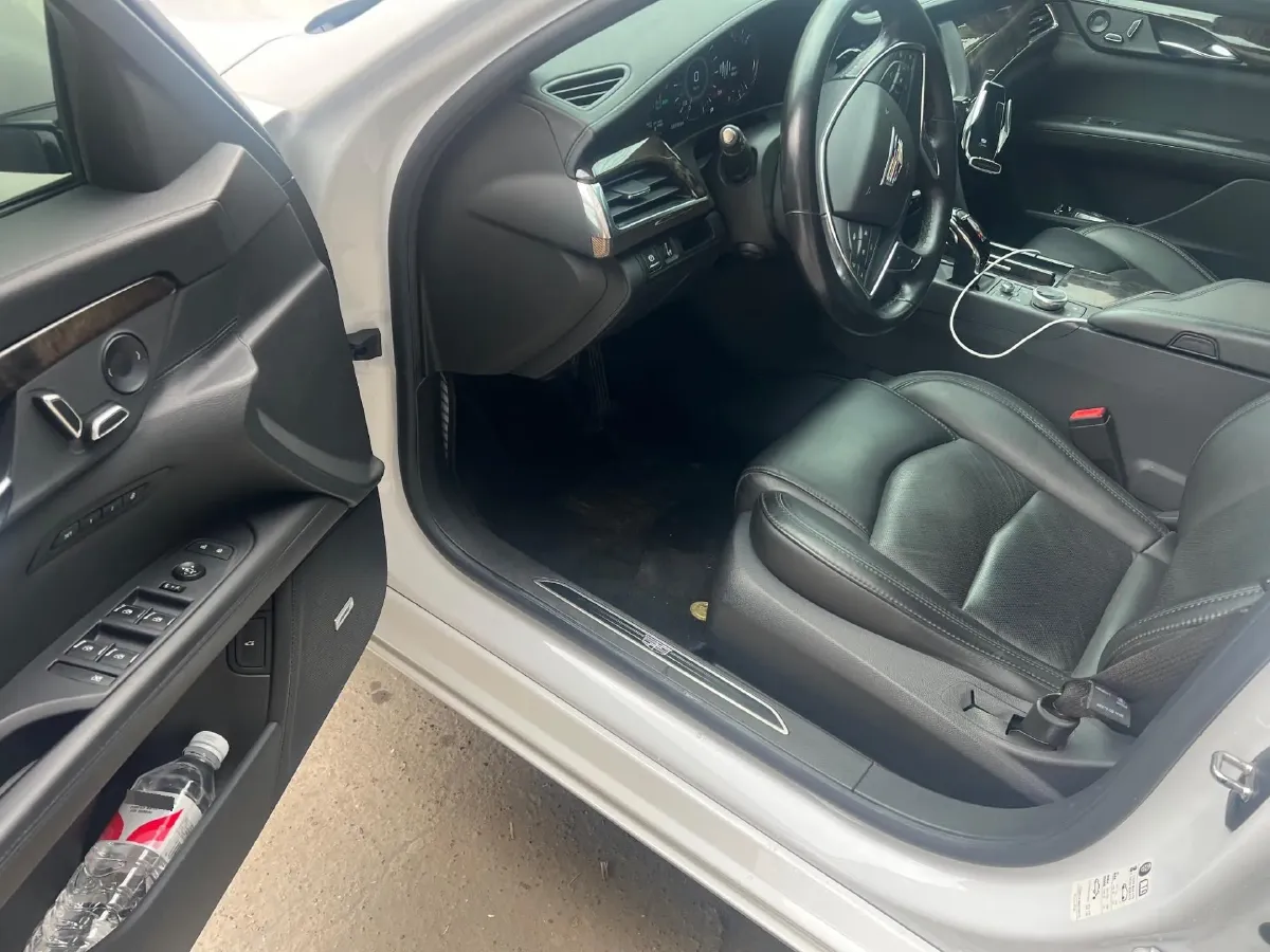 2022 Cadillac CT6 2.0T 237HP L4 10AT,autocango,china used car exporter,china ev exporter,chinese used car exporter,chinese used ev exporter