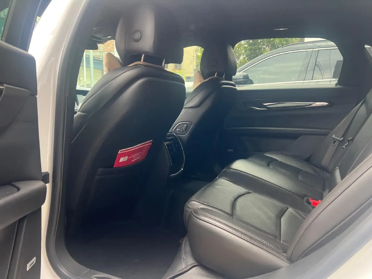 2022 Cadillac CT6 2.0T 237HP L4 10AT,autocango,china used car exporter,china ev exporter,chinese used car exporter,chinese used ev exporter