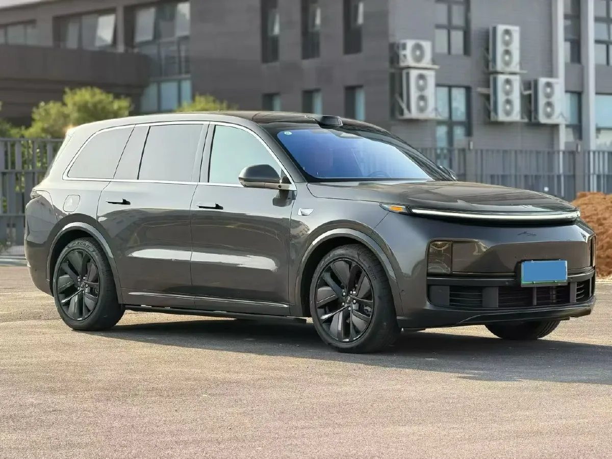 2022 Li L9 Range Extended 154HP REEV 42.6KWH,autocango,china used car exporter,china ev exporter,chinese used car exporter,chinese used ev exporter