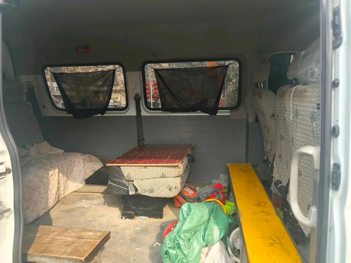 2021 MAXUS XinTu V80 2.0T 127HP L4 6MT,autocango,china used car exporter,china ev exporter,chinese used car exporter,chinese used ev exporter