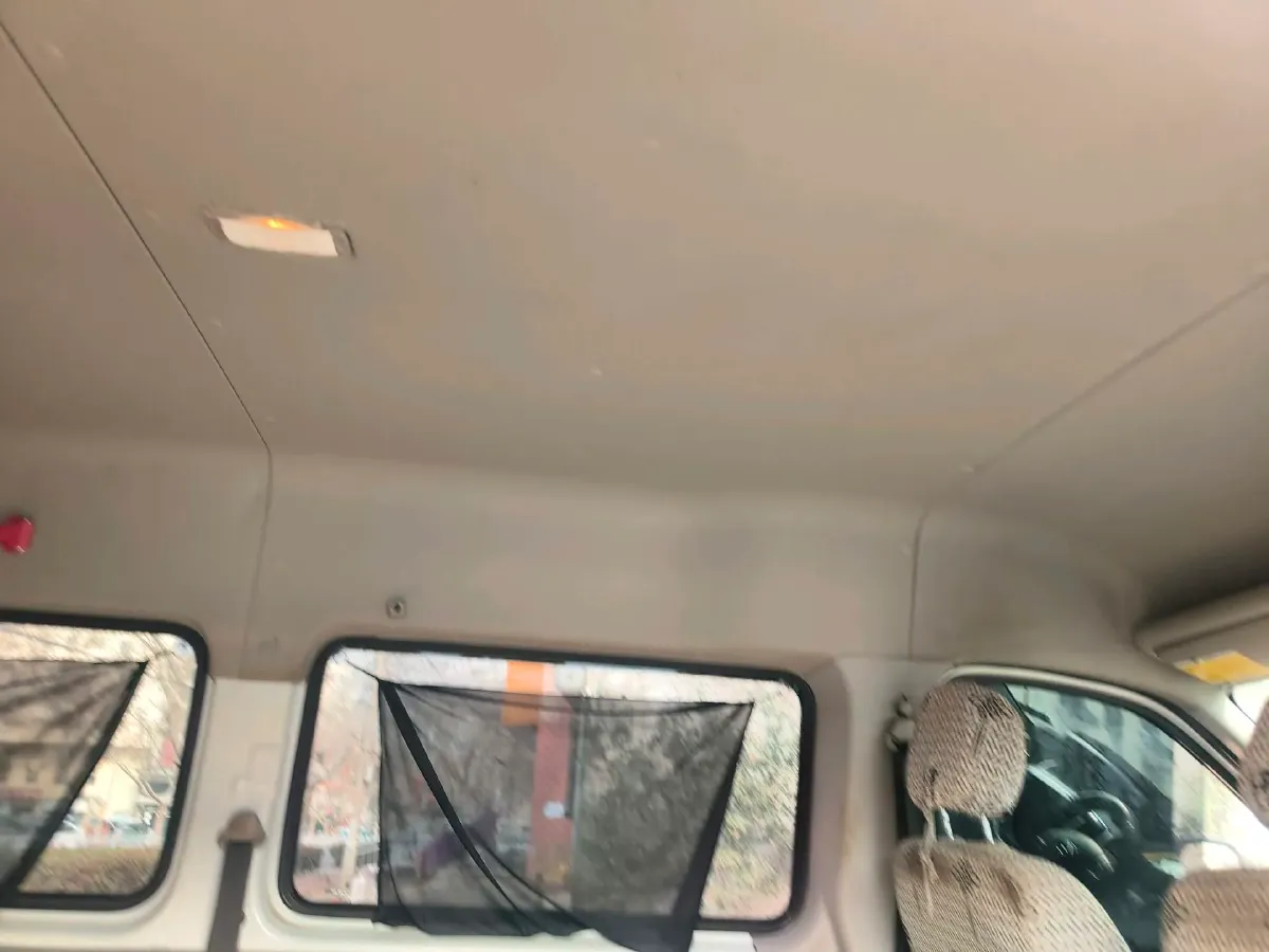 2021 MAXUS XinTu V80 2.0T 127HP L4 6MT,autocango,china used car exporter,china ev exporter,chinese used car exporter,chinese used ev exporter