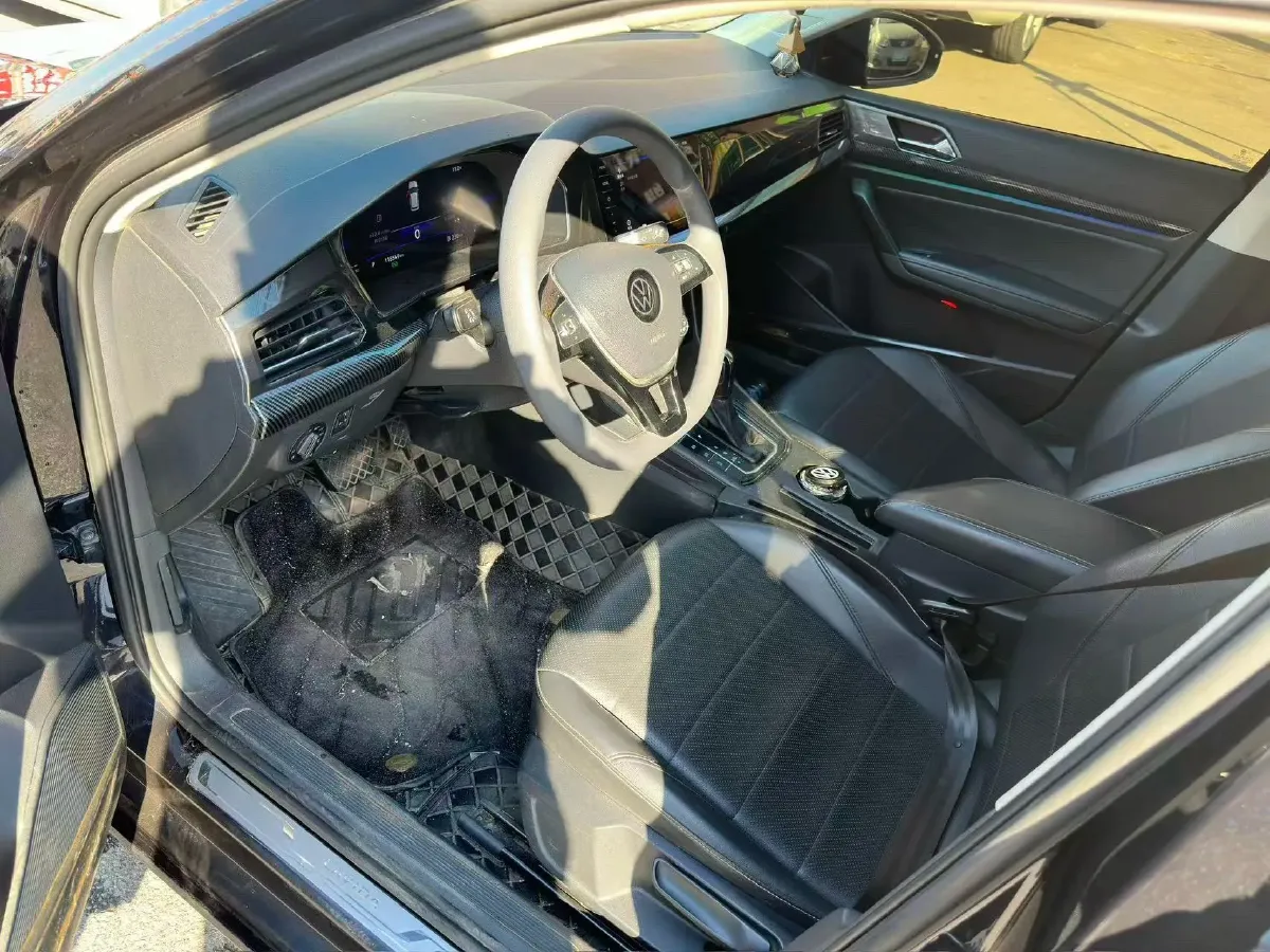 2021 Volkswagen Lavida 1.5L 113HP L4 6AT,autocango,china used car exporter,china ev exporter,chinese used car exporter,chinese used ev exporter