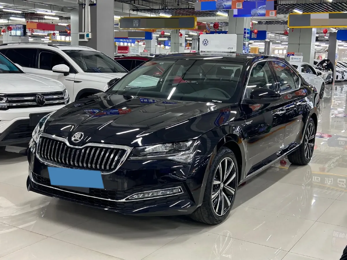 2024 Skoda Superb 1.4T 150HP L4 7DCT,autocango,china used car exporter,china ev exporter,chinese used car exporter,chinese used ev exporter