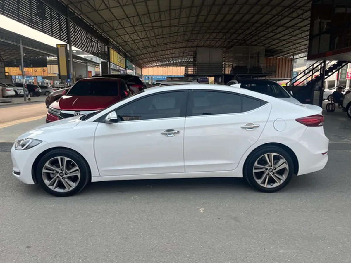 2016 Hyundai Elantra 1.6L 130HP L4 6AT,autocango,china used car exporter,china ev exporter,chinese used car exporter,chinese used ev exporter
