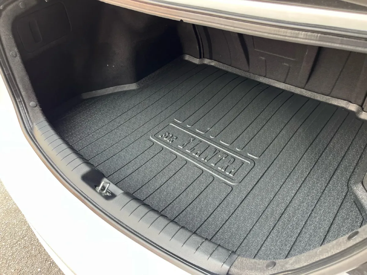 2016 Hyundai Elantra 1.6L 130HP L4 6AT,autocango,china used car exporter,china ev exporter,chinese used car exporter,chinese used ev exporter