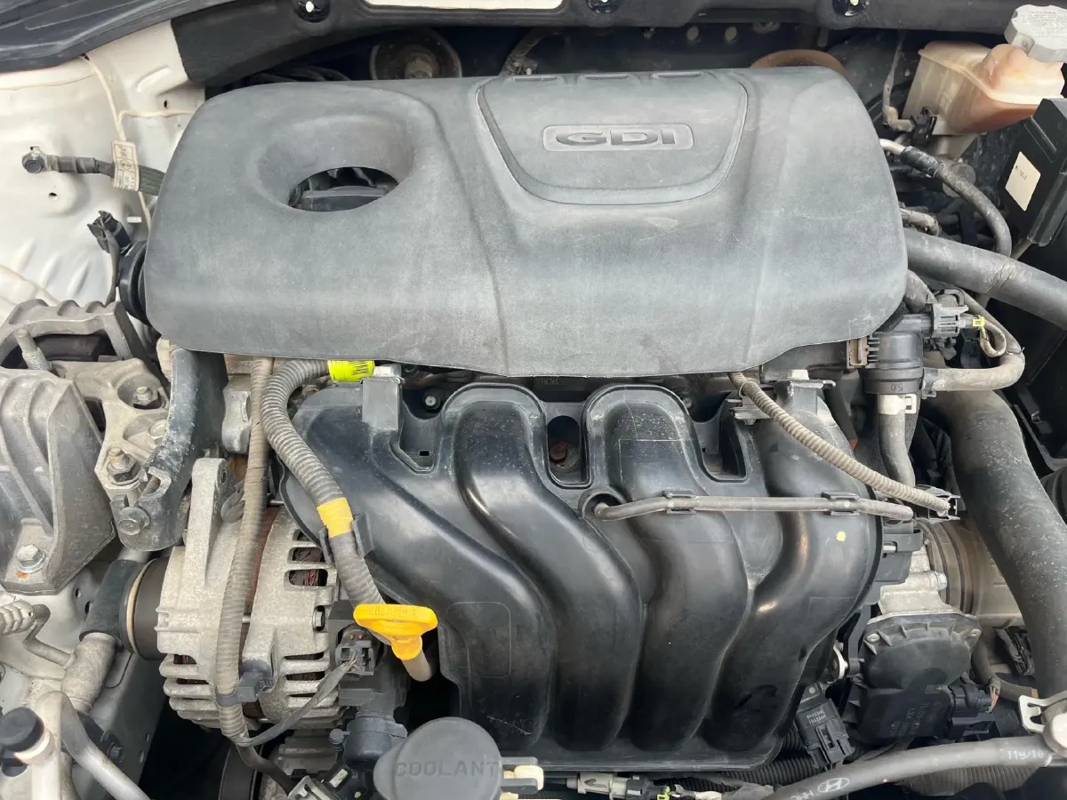 2016 Hyundai Elantra 1.6L 130HP L4 6AT,autocango,china used car exporter,china ev exporter,chinese used car exporter,chinese used ev exporter