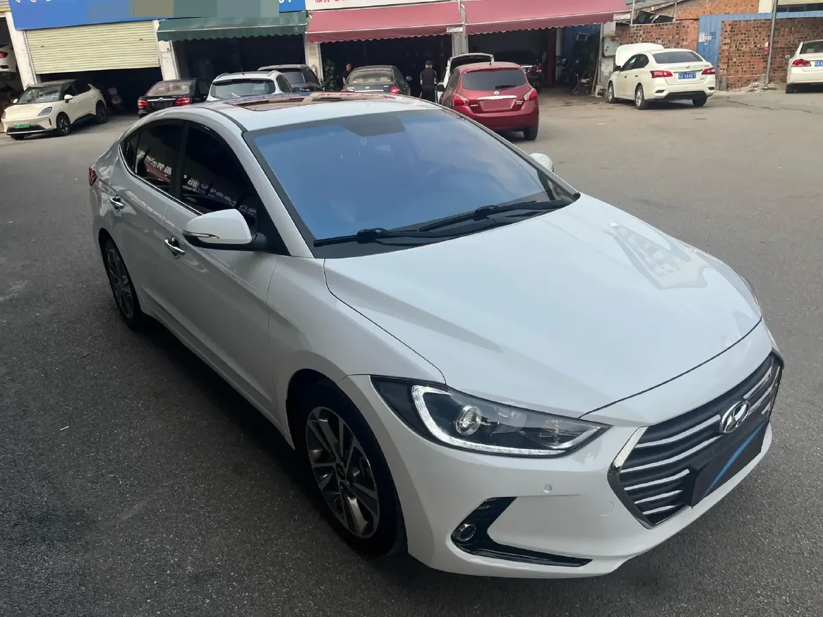 2016 Hyundai Elantra 1.6L 130HP L4 6AT,autocango,china used car exporter,china ev exporter,chinese used car exporter,chinese used ev exporter