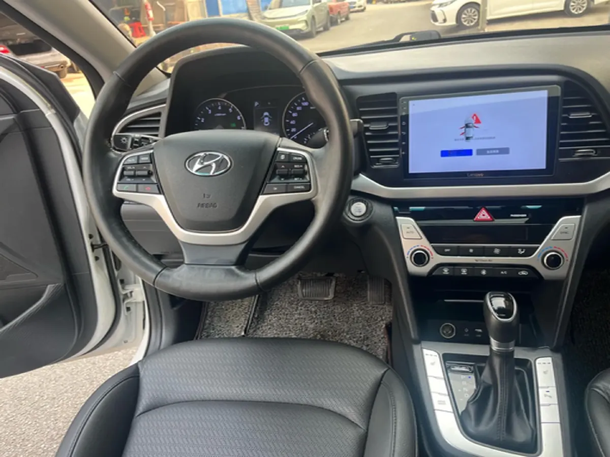 2016 Hyundai Elantra 1.6L 130HP L4 6AT,autocango,china used car exporter,china ev exporter,chinese used car exporter,chinese used ev exporter
