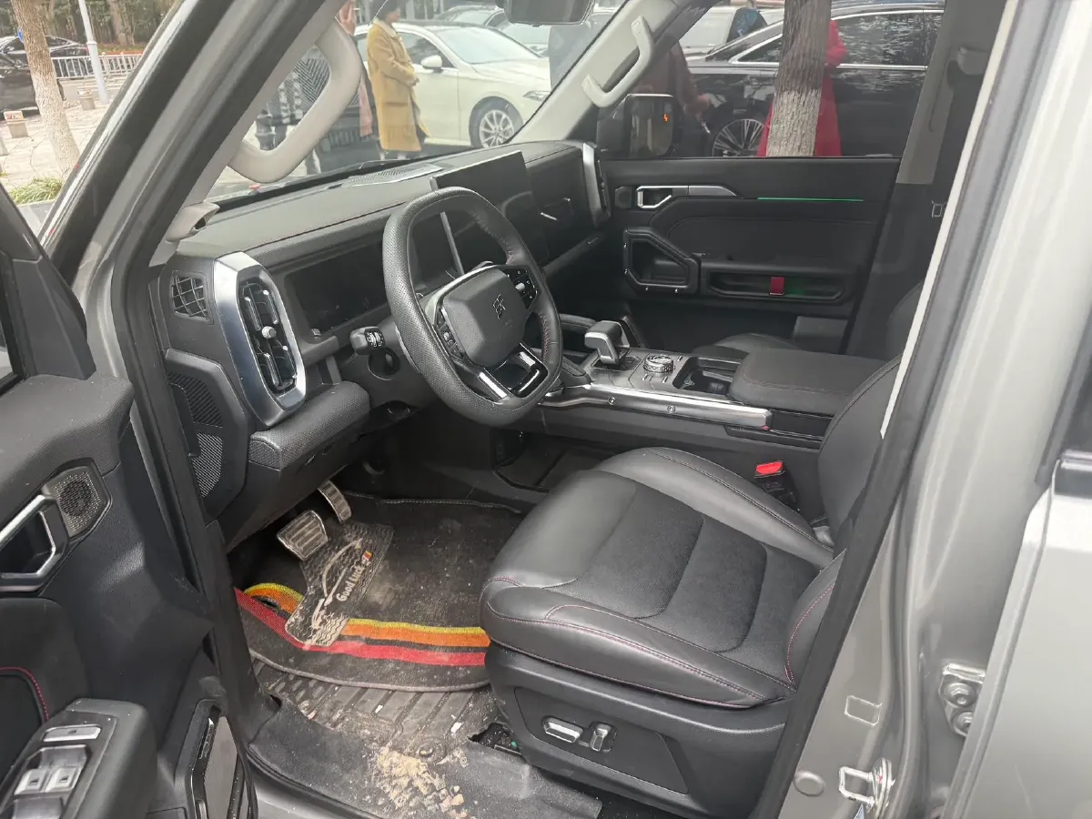 2023 Jetour Traveller 2.0T 254HP L4 7DCT,autocango,china used car exporter,china ev exporter,chinese used car exporter,chinese used ev exporter