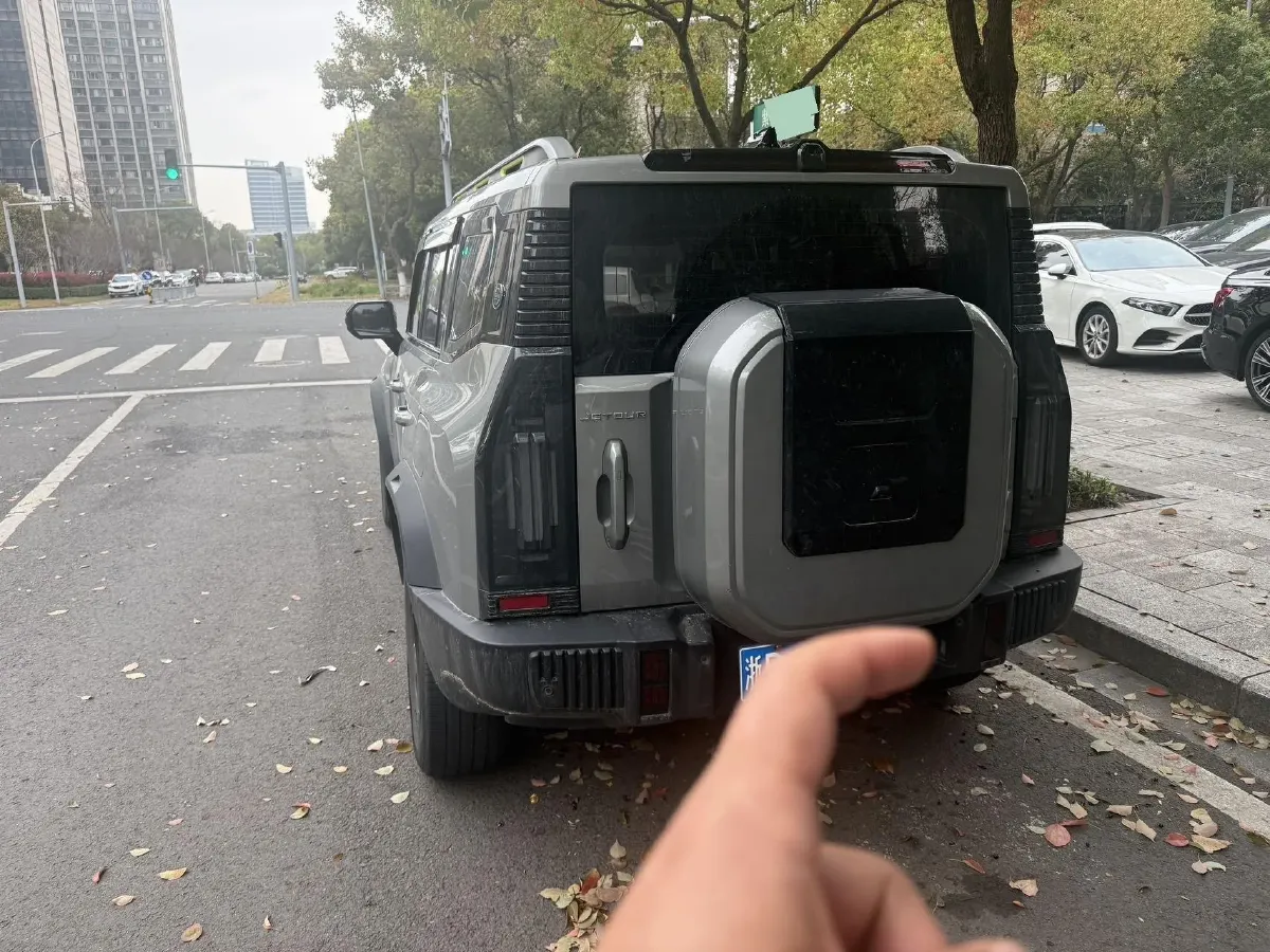 2023 Jetour Traveller 2.0T 254HP L4 7DCT,autocango,china used car exporter,china ev exporter,chinese used car exporter,chinese used ev exporter