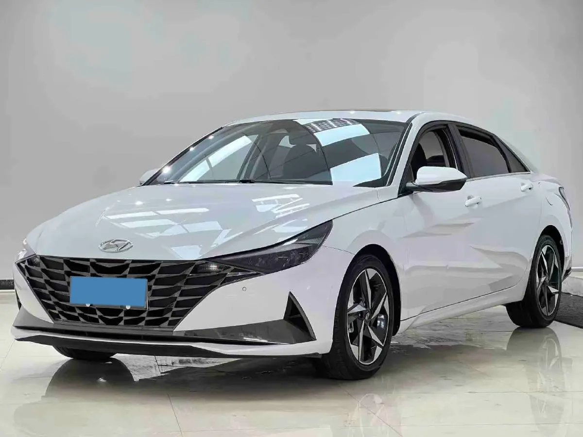 2022 Hyundai Elantra 1.5L 115HP L4 CVT,autocango,china used car exporter,china ev exporter,chinese used car exporter,chinese used ev exporter