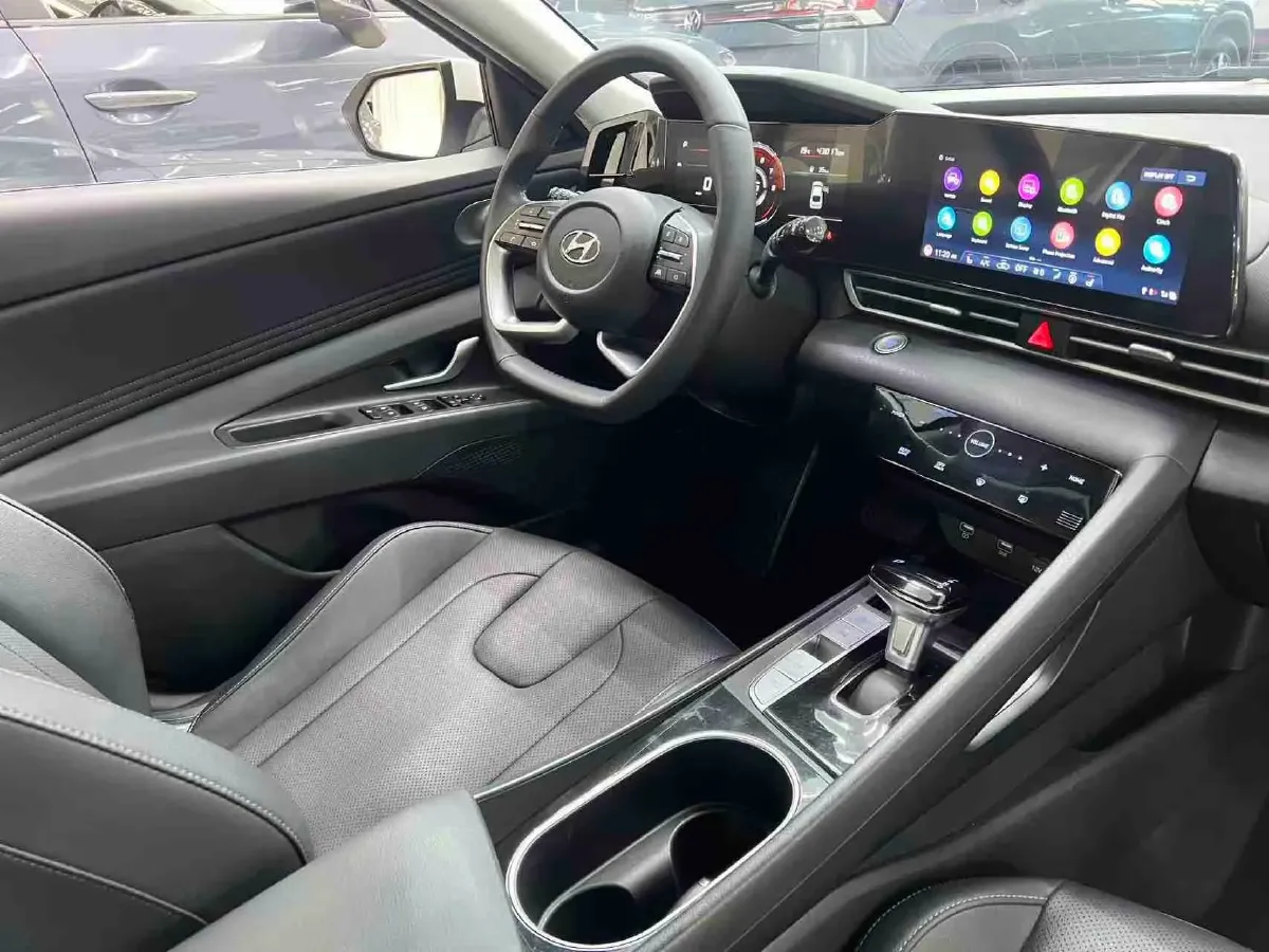 2022 Hyundai Elantra 1.5L 115HP L4 CVT,autocango,china used car exporter,china ev exporter,chinese used car exporter,chinese used ev exporter