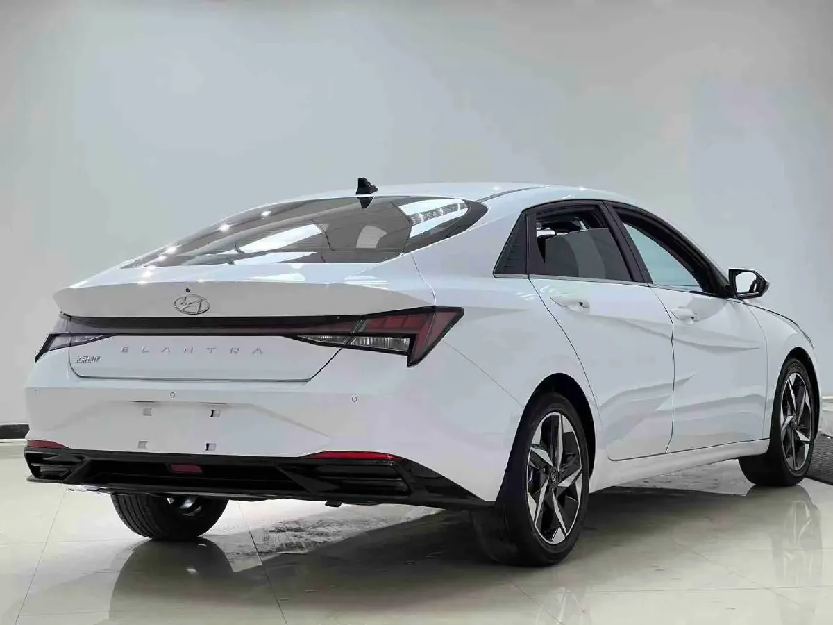 2022 Hyundai Elantra 1.5L 115HP L4 CVT,autocango,china used car exporter,china ev exporter,chinese used car exporter,chinese used ev exporter