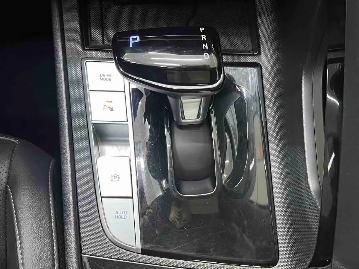 2022 Hyundai Elantra 1.5L 115HP L4 CVT,autocango,china used car exporter,china ev exporter,chinese used car exporter,chinese used ev exporter