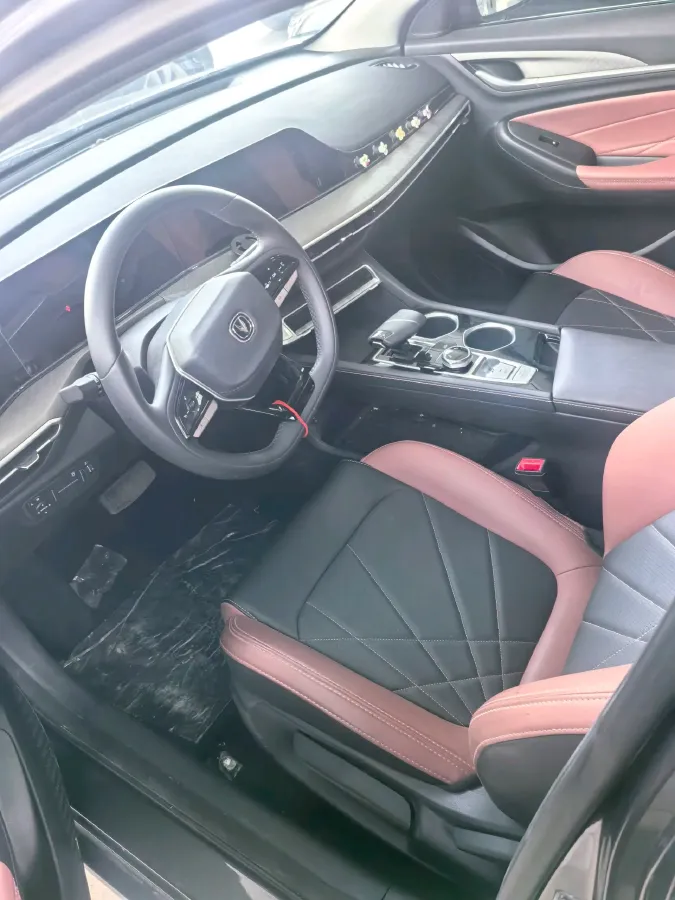 2023 ChangAn Eado 1.4T 160HP L4 7DCT,autocango,china used car exporter,china ev exporter,chinese used car exporter,chinese used ev exporter