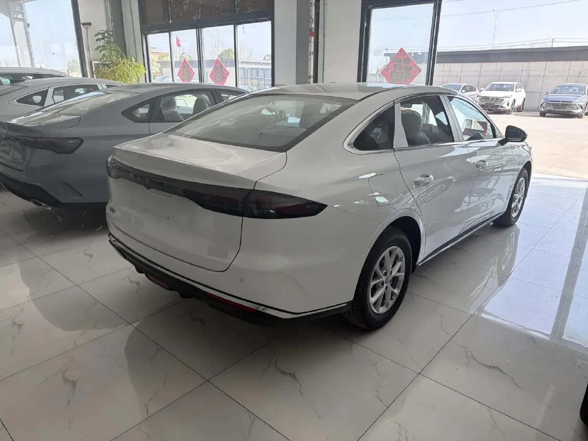 2025 Geely Galaxy L6 1.5L 112HP L4 1DHT PHEV 8.5KWH,autocango,china used car exporter,china ev exporter,chinese used car exporter,chinese used ev exporter
