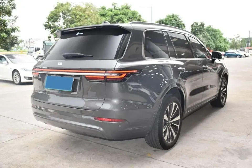 2020 Li ONE Range Extended 131HP REEV 40.5KWH,autocango,china used car exporter,china ev exporter,chinese used car exporter,chinese used ev exporter
