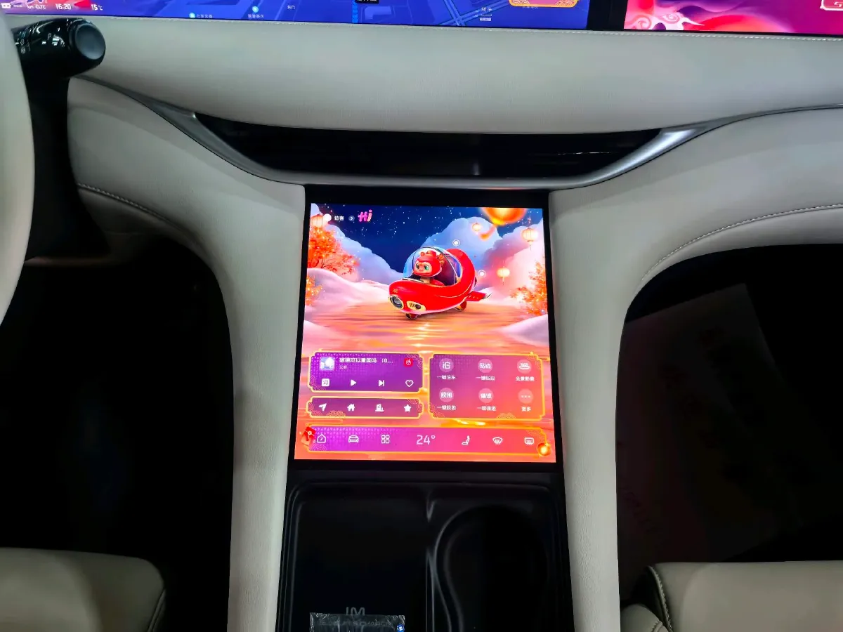 2023 IM LS6 BEV 71KWH,autocango,china used car exporter,china ev exporter,chinese used car exporter,chinese used ev exporter