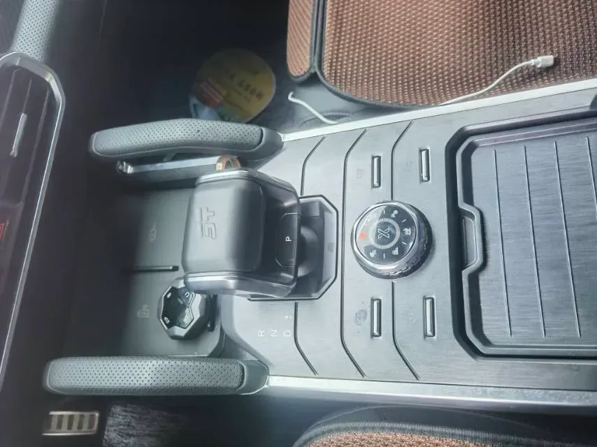 2023 Jetour Traveller 2.0T 254HP L4 7DCT,autocango,china used car exporter,china ev exporter,chinese used car exporter,chinese used ev exporter