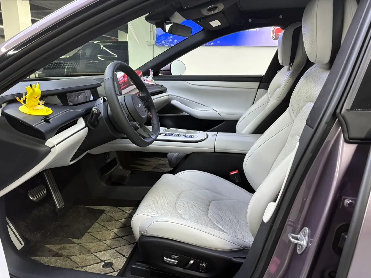 2024 MI SU7 BEV 101KWH,autocango,china used car exporter,china ev exporter,chinese used car exporter,chinese used ev exporter