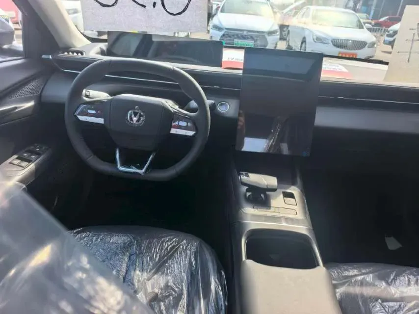 2025 ChangAn Eado 1.5T 192HP L4 7DCT,autocango,china used car exporter,china ev exporter,chinese used car exporter,chinese used ev exporter