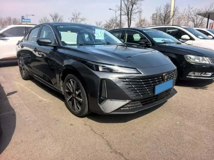2025 ChangAn Eado 1.5T 192HP L4 7DCT,autocango,china used car exporter,china ev exporter,chinese used car exporter,chinese used ev exporter