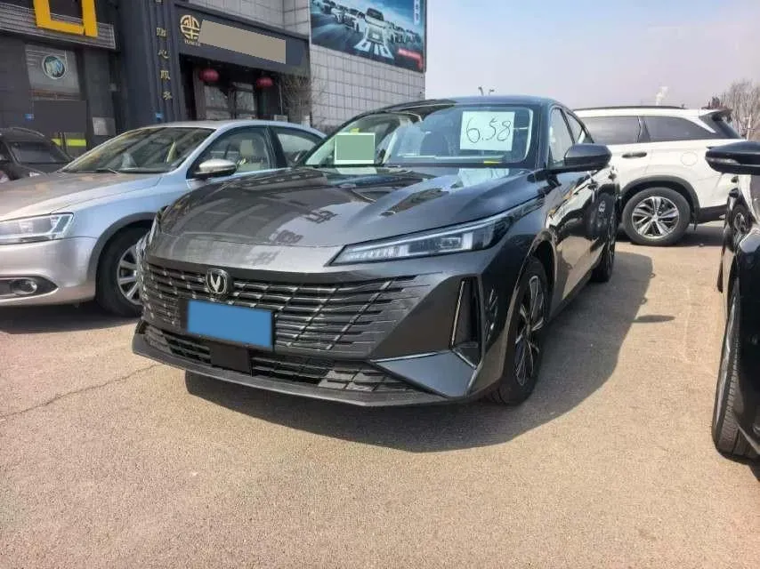 2025 ChangAn Eado 1.5T 192HP L4 7DCT,autocango,china used car exporter,china ev exporter,chinese used car exporter,chinese used ev exporter