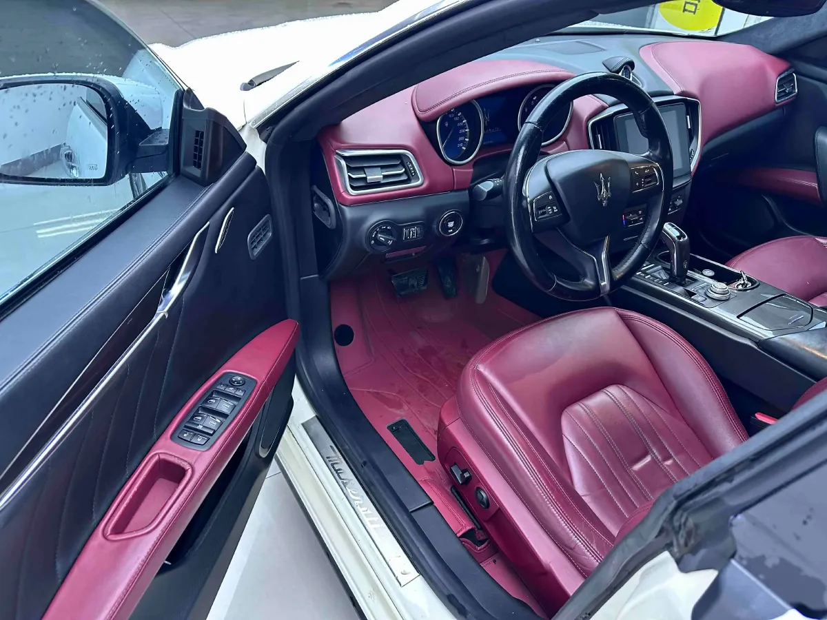 2019 Maserati Ghibli 3.0T 350HP V6 8AT,autocango,china used car exporter,china ev exporter,chinese used car exporter,chinese used ev exporter