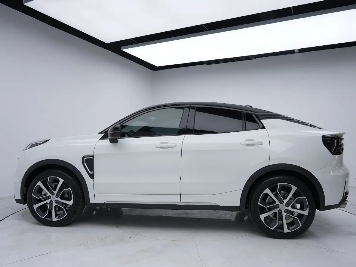 2020 LYNK&CO 05 2.0T 254HP L4 8AT,autocango,china used car exporter,china ev exporter,chinese used car exporter,chinese used ev exporter