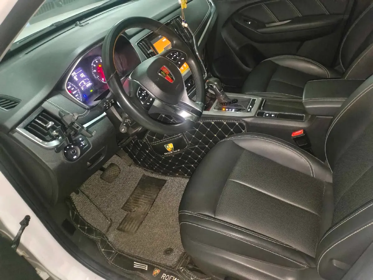 2020 Roewe i6 1.5T 169HP L4 7DCT,autocango,china used car exporter,china ev exporter,chinese used car exporter,chinese used ev exporter