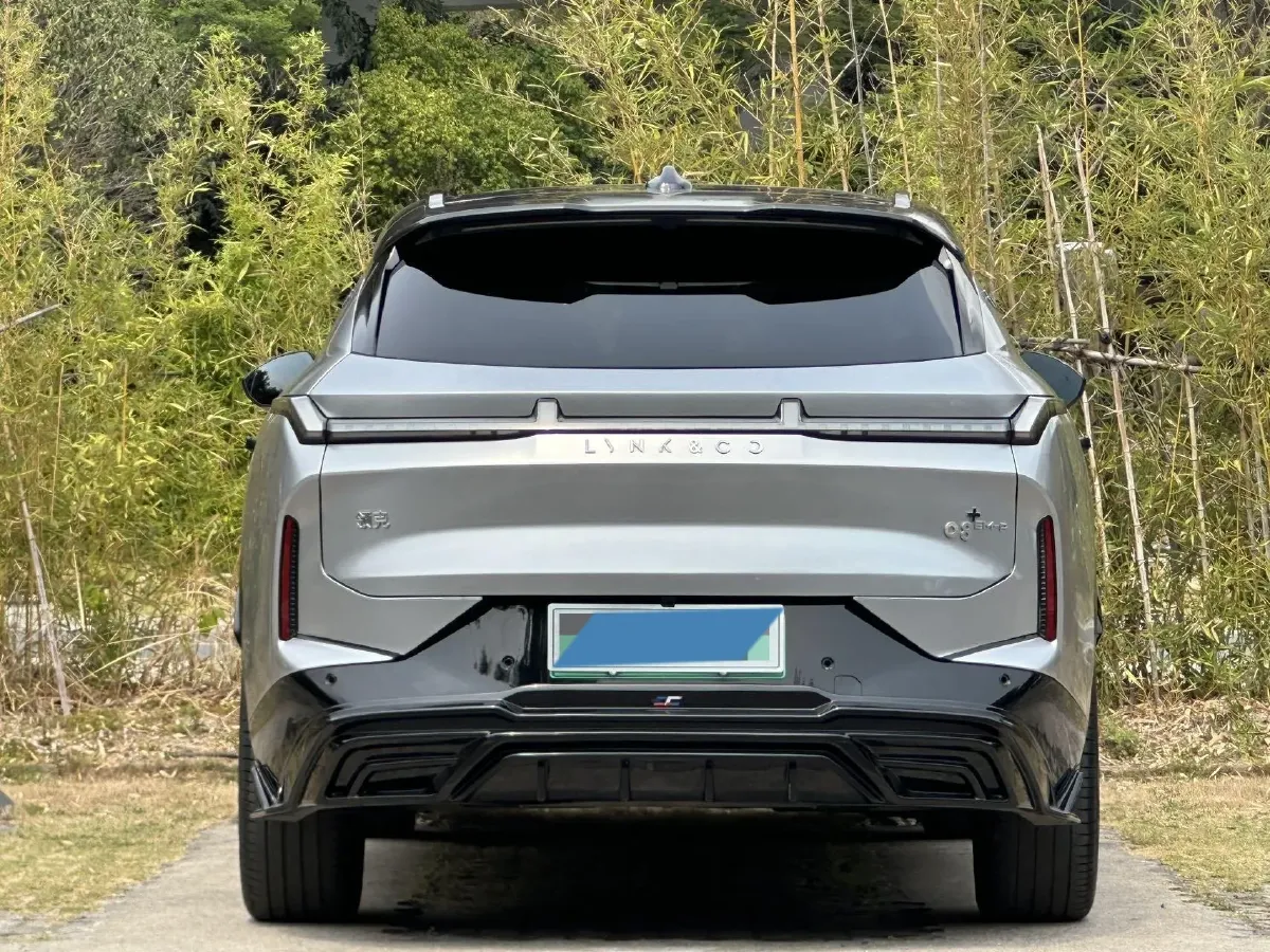 2023 LYNK&CO 08 EM-P 1.5T 163HP L4 3DHT PHEV 21.2KWH,autocango,china used car exporter,china ev exporter,chinese used car exporter,chinese used ev exporter