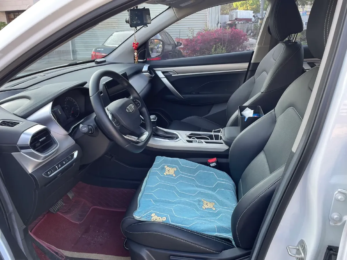 2023 Geely Coolray 1.5T 181HP L4 7DCT,autocango,china used car exporter,china ev exporter,chinese used car exporter,chinese used ev exporter