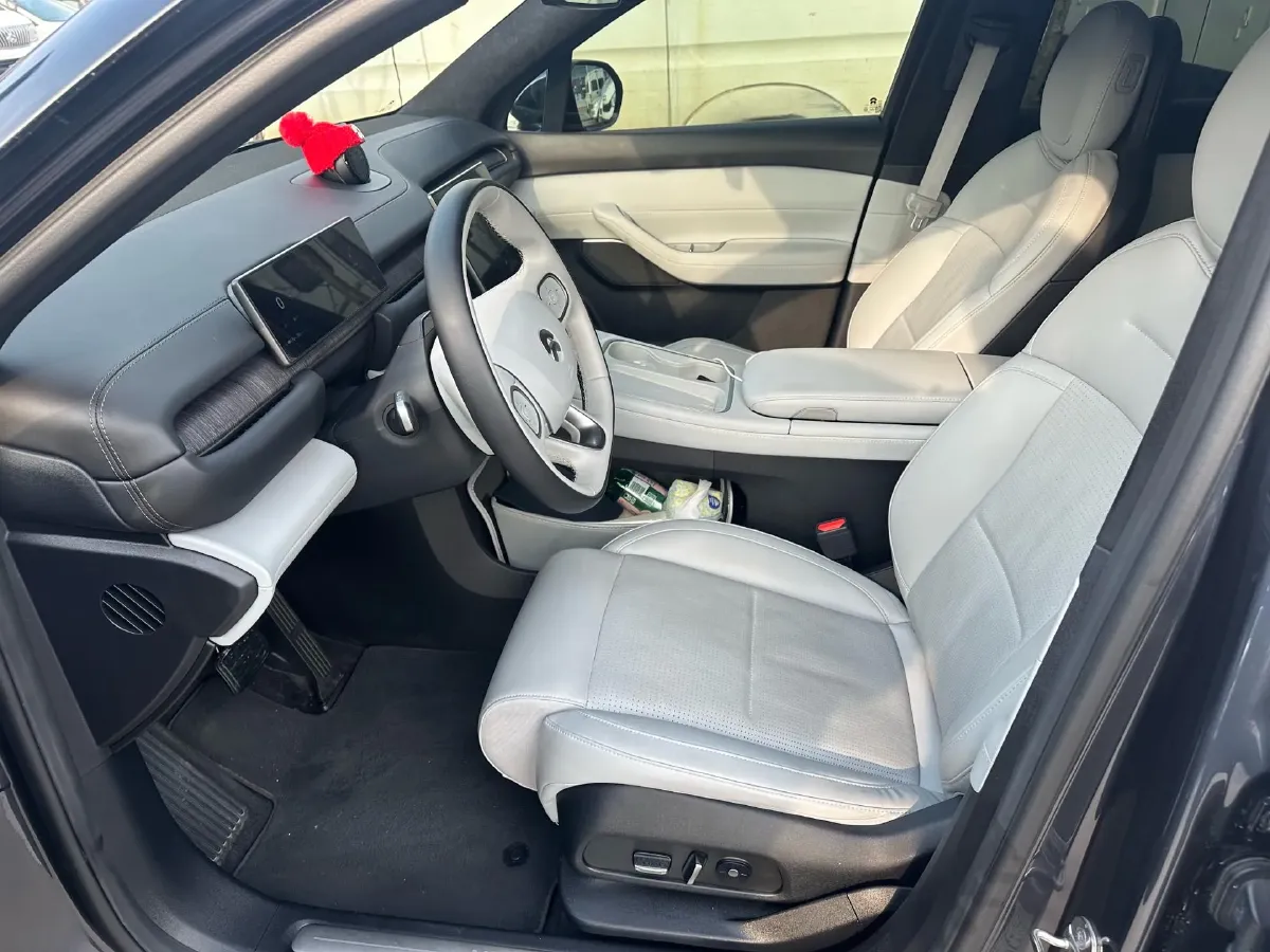 2023 NIO ES6 BEV 75KWH,autocango,china used car exporter,china ev exporter,chinese used car exporter,chinese used ev exporter