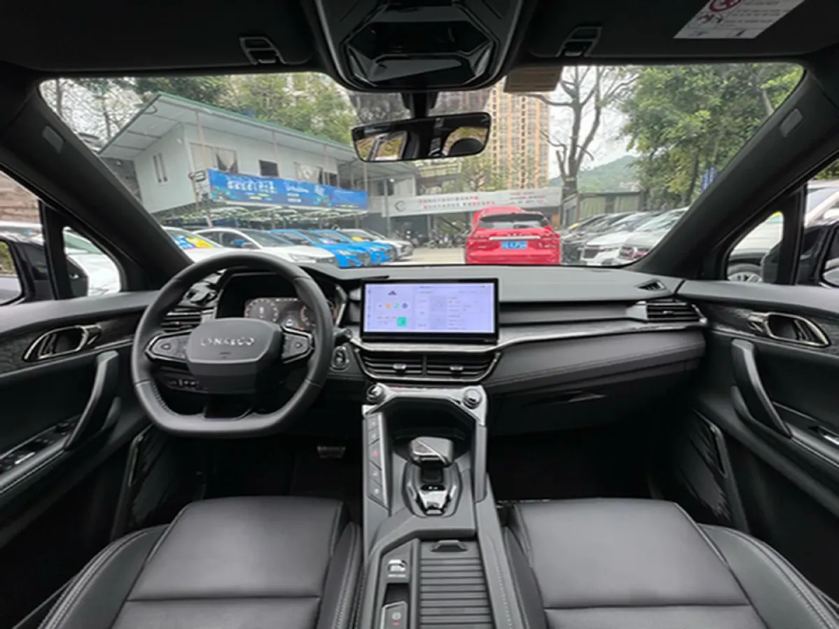 2023 LYNK&CO 06 1.5T 181HP L4 7DCT,autocango,china used car exporter,china ev exporter,chinese used car exporter,chinese used ev exporter