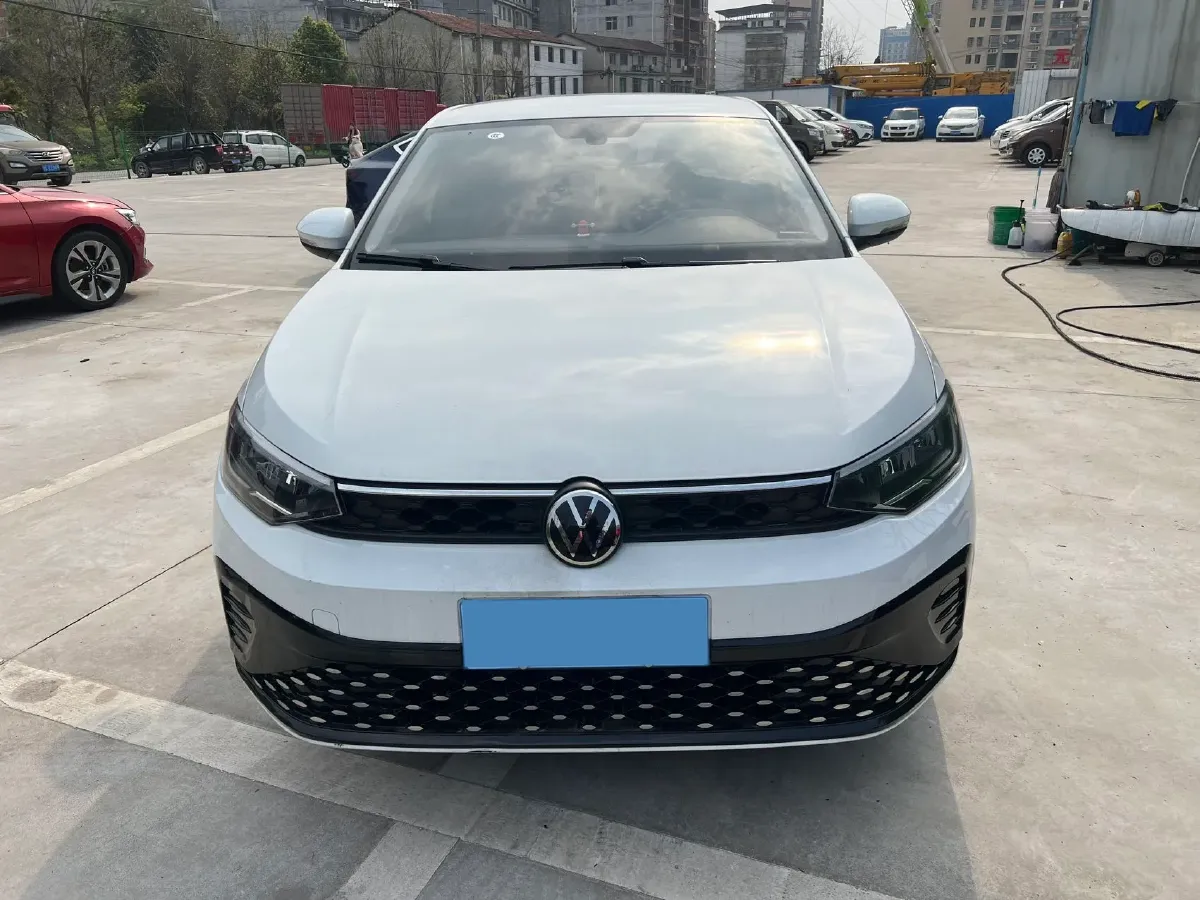 2023 Volkswagen Lavida 1.5L 110HP L4 5MT,autocango,china used car exporter,china ev exporter,chinese used car exporter,chinese used ev exporter