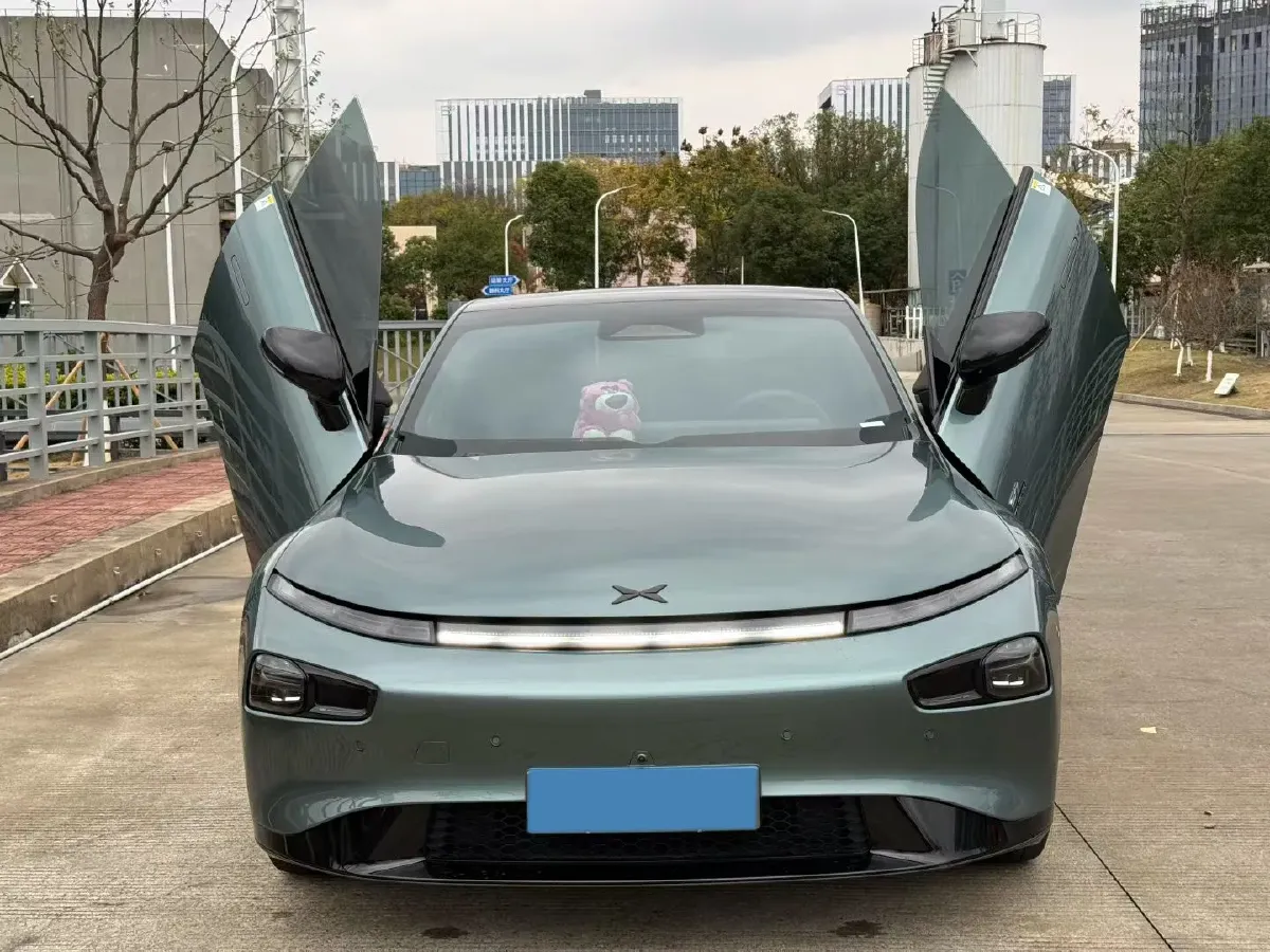 2023 Xpeng P7 BEV 86.2KWH,autocango,china used car exporter,china ev exporter,chinese used car exporter,chinese used ev exporter