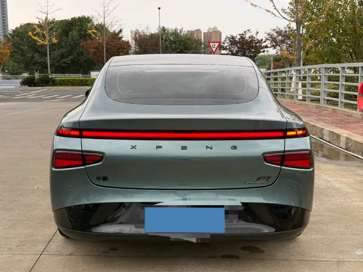 2023 Xpeng P7 BEV 86.2KWH,autocango,china used car exporter,china ev exporter,chinese used car exporter,chinese used ev exporter