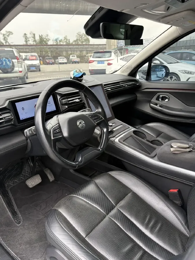 2018 NIO ES8 BEV 70KWH,autocango,china used car exporter,china ev exporter,chinese used car exporter,chinese used ev exporter