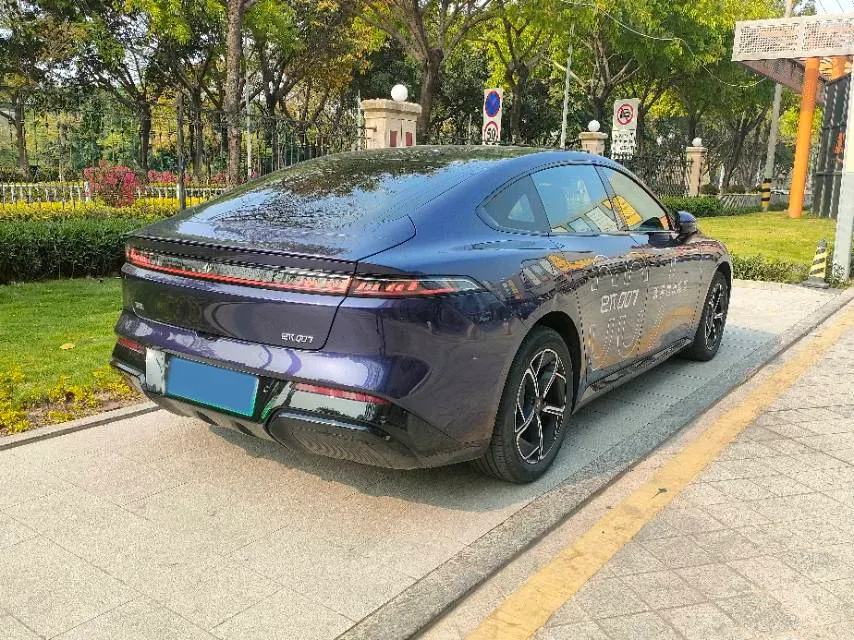 2024 DongFeng eπ eπ007 REEV 105HP REEV 28.4KWH,autocango,china used car exporter,china ev exporter,chinese used car exporter,chinese used ev exporter