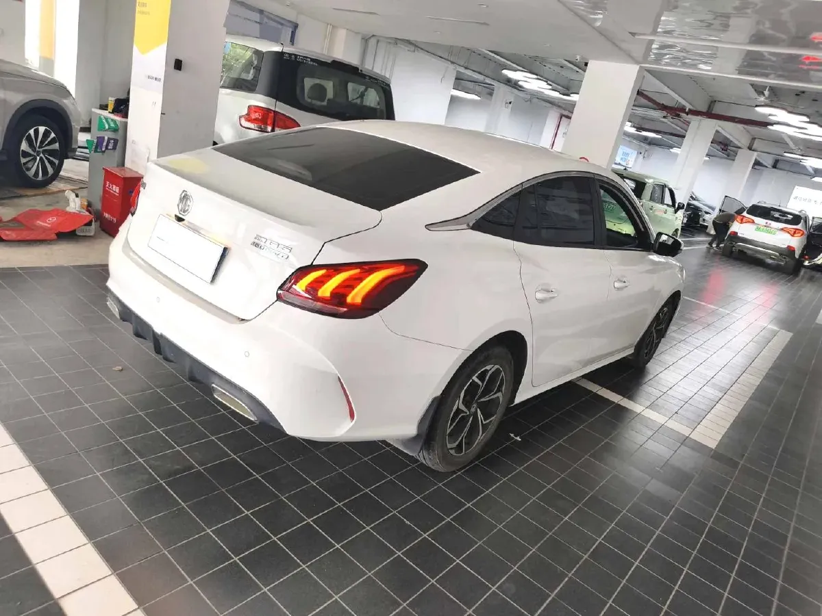 2023 MG 5 1.5L 129HP L4 CVT,autocango,china used car exporter,china ev exporter,chinese used car exporter,chinese used ev exporter