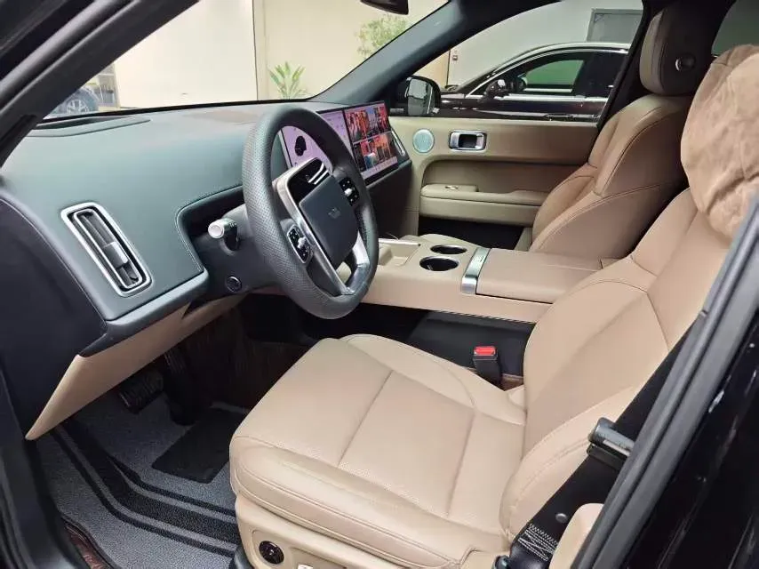 2025 Li L6 Range Extended 154HP L4 REEV,autocango,china used car exporter,china ev exporter,chinese used car exporter,chinese used ev exporter