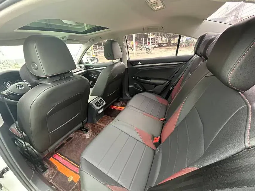 2021 Volkswagen Bora 1.5L 113HP L4 6AT,autocango,china used car exporter,china ev exporter,chinese used car exporter,chinese used ev exporter