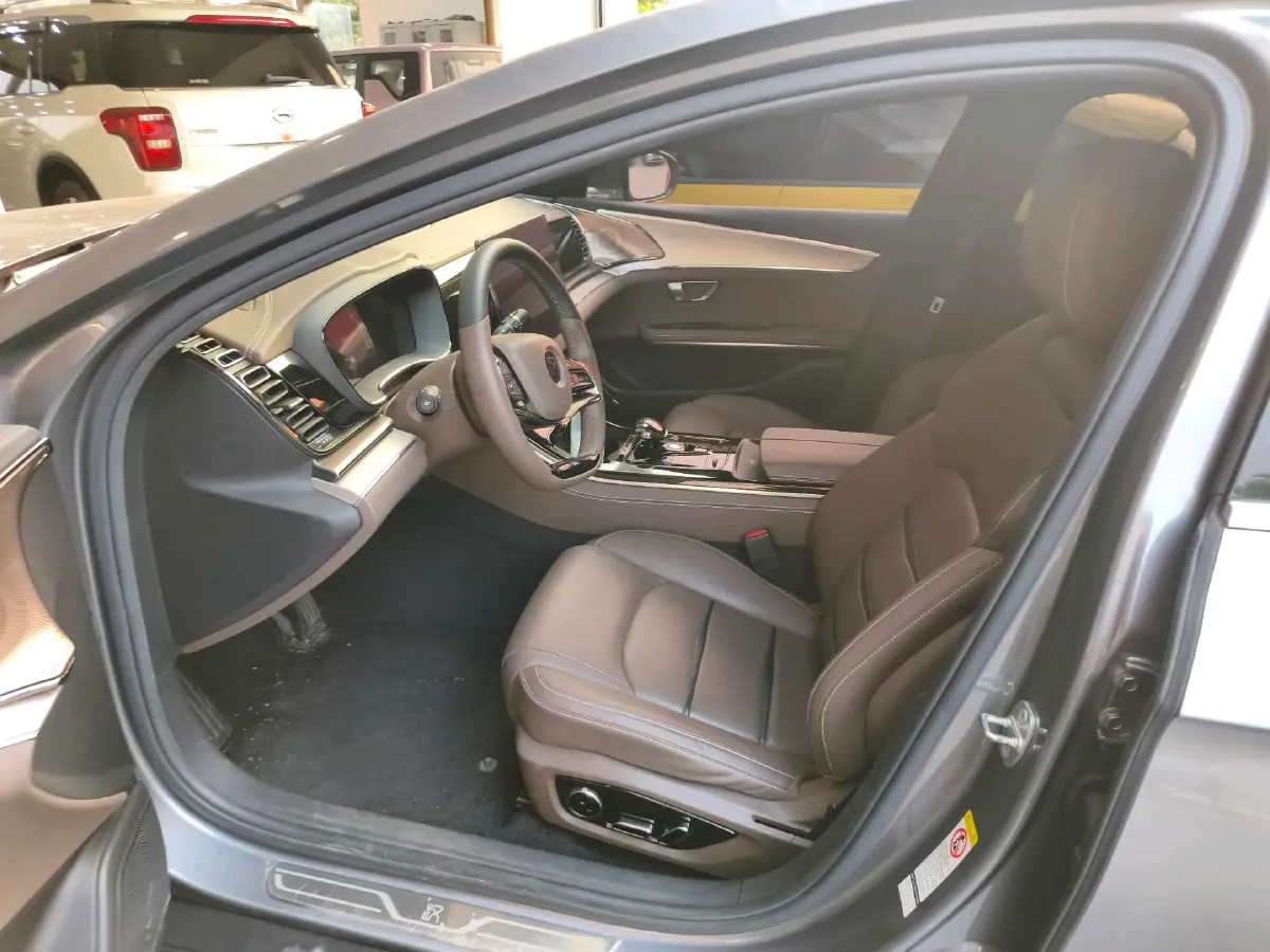 2020 WEY VV7 2.0T 227HP L4 7DCT PHEV,autocango,china used car exporter,china ev exporter,chinese used car exporter,chinese used ev exporter