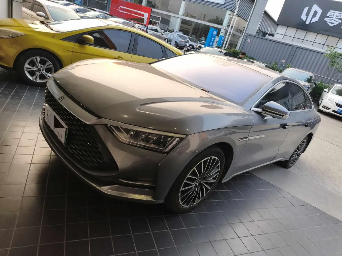 2020 WEY VV7 2.0T 227HP L4 7DCT PHEV,autocango,china used car exporter,china ev exporter,chinese used car exporter,chinese used ev exporter