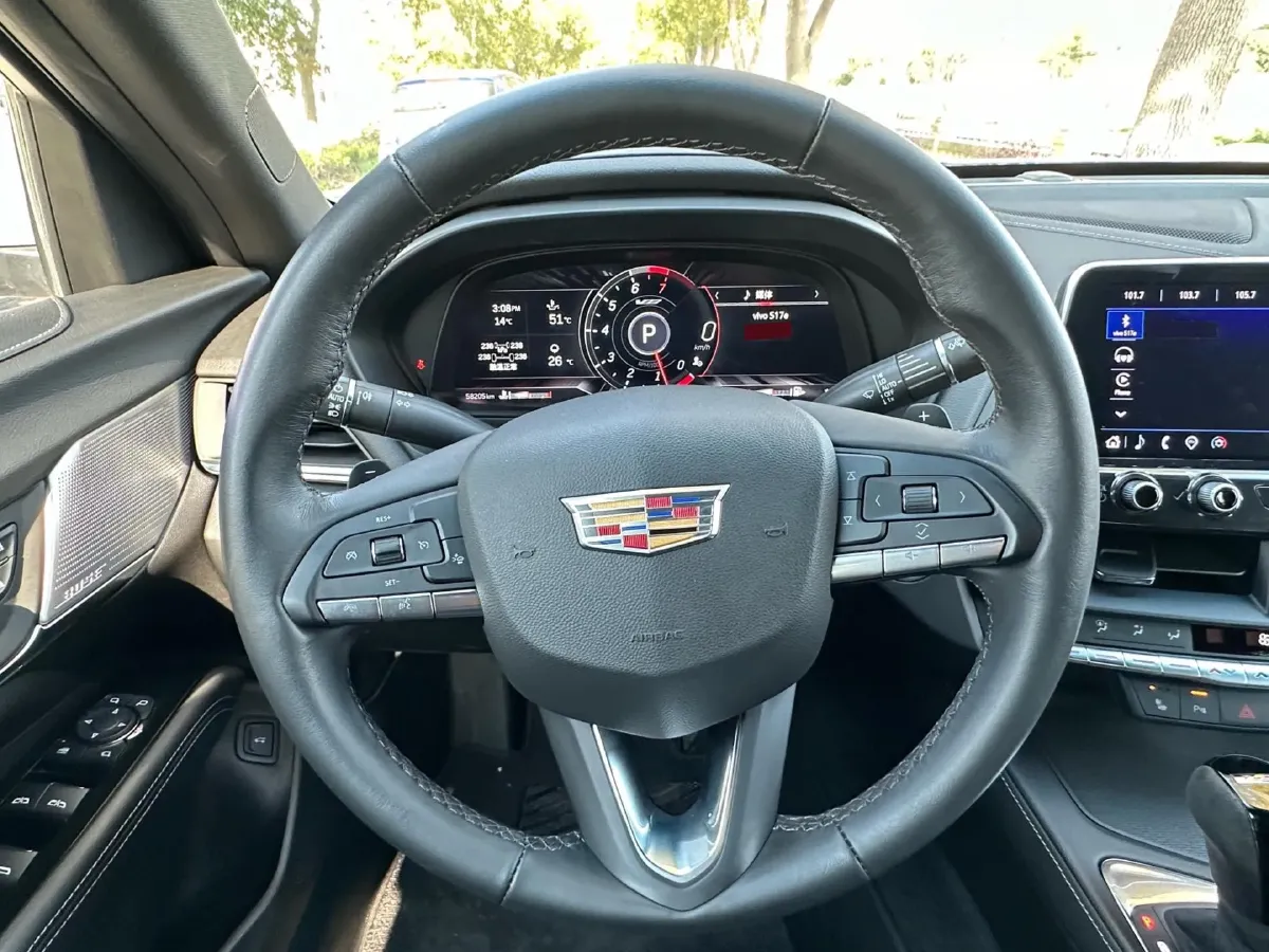 2023 Cadillac CT4 2.0T 237HP L4 8AT,autocango,china used car exporter,china ev exporter,chinese used car exporter,chinese used ev exporter