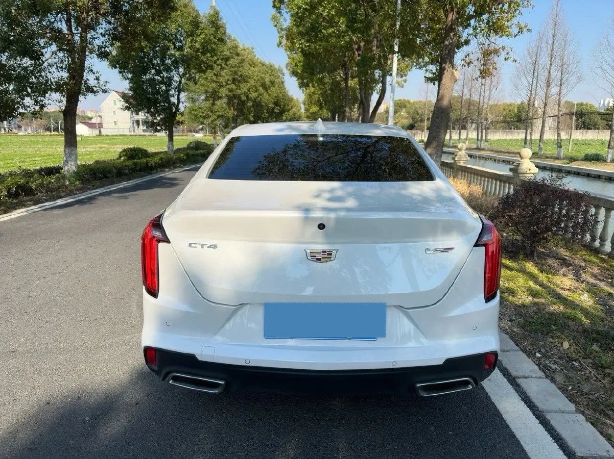 2023 Cadillac CT4 2.0T 237HP L4 8AT,autocango,china used car exporter,china ev exporter,chinese used car exporter,chinese used ev exporter