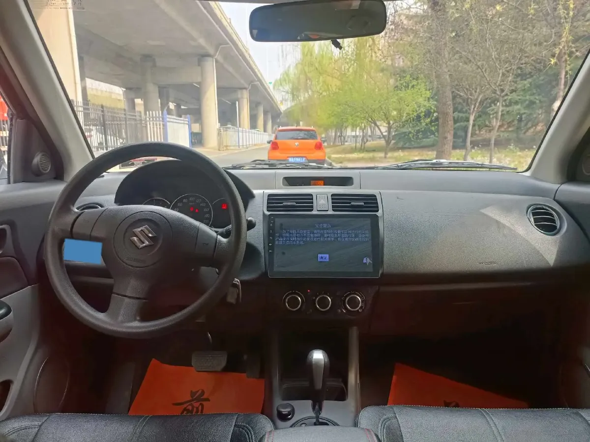 2016 Suzuki Swift 1.5L 103HP L4 4AT,autocango,china used car exporter,china ev exporter,chinese used car exporter,chinese used ev exporter