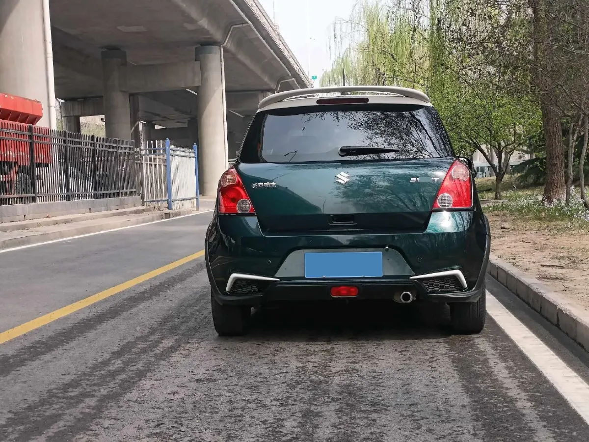 2016 Suzuki Swift 1.5L 103HP L4 4AT,autocango,china used car exporter,china ev exporter,chinese used car exporter,chinese used ev exporter